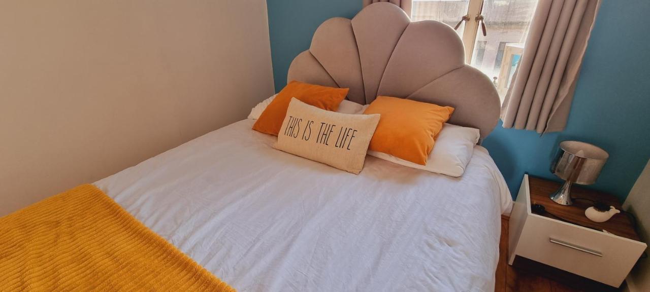 Modern And Spacious Swansea Centre Apartment ภายนอก รูปภาพ